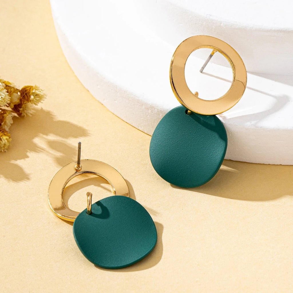 Une paire de boucles d'oreilles pour femmes, motif ondulé, disque rond - FoytiShop